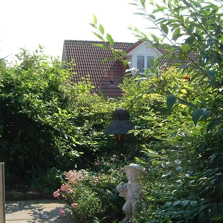 With 3 Bedrooms Papenburg